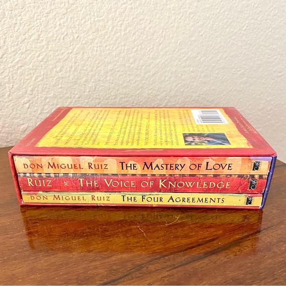 The Four Agreements ~Toltec Wisdom Collection ~ 3 Book Box Set ~ Don Miguel Ruiz - Picture 2 of 10